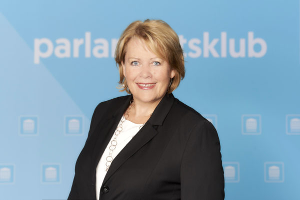 Gertraud Salzmann - Foto: Sabine Klimpt Gertraud Salzmann - Foto: Sabine Klimpt