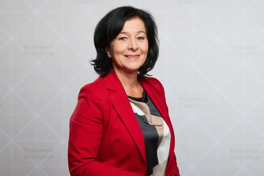 Margit Göll